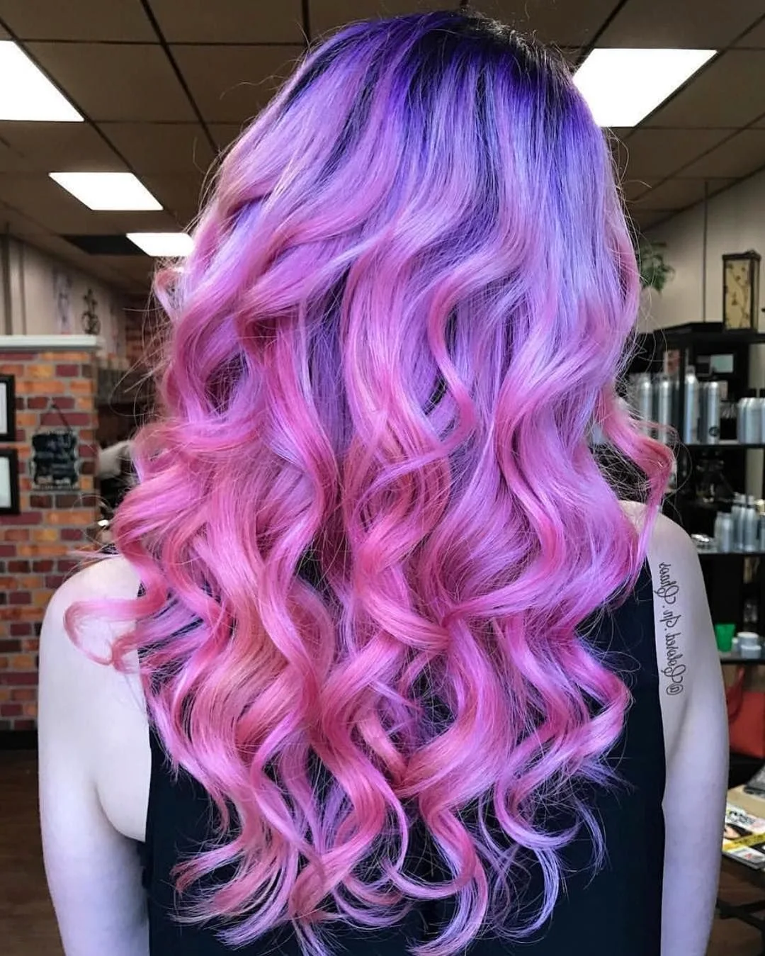 Окрашивание волос в розовый и фиолетовый