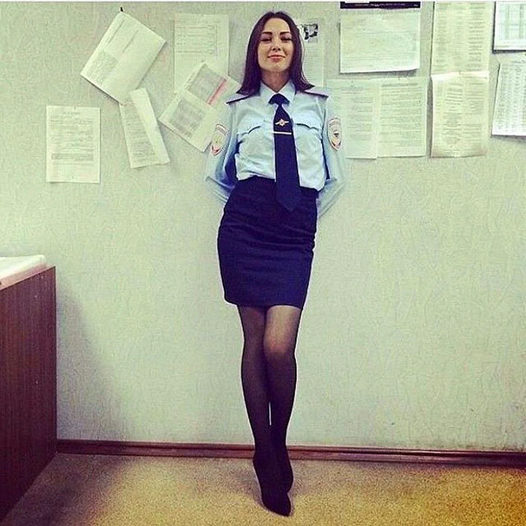 Ольга зейгер в форме полиции