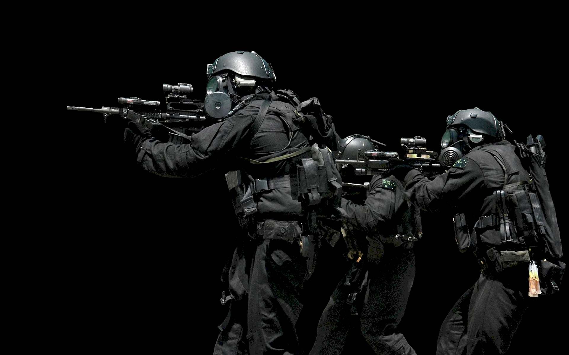 Оперативник | ФБР: SWAT