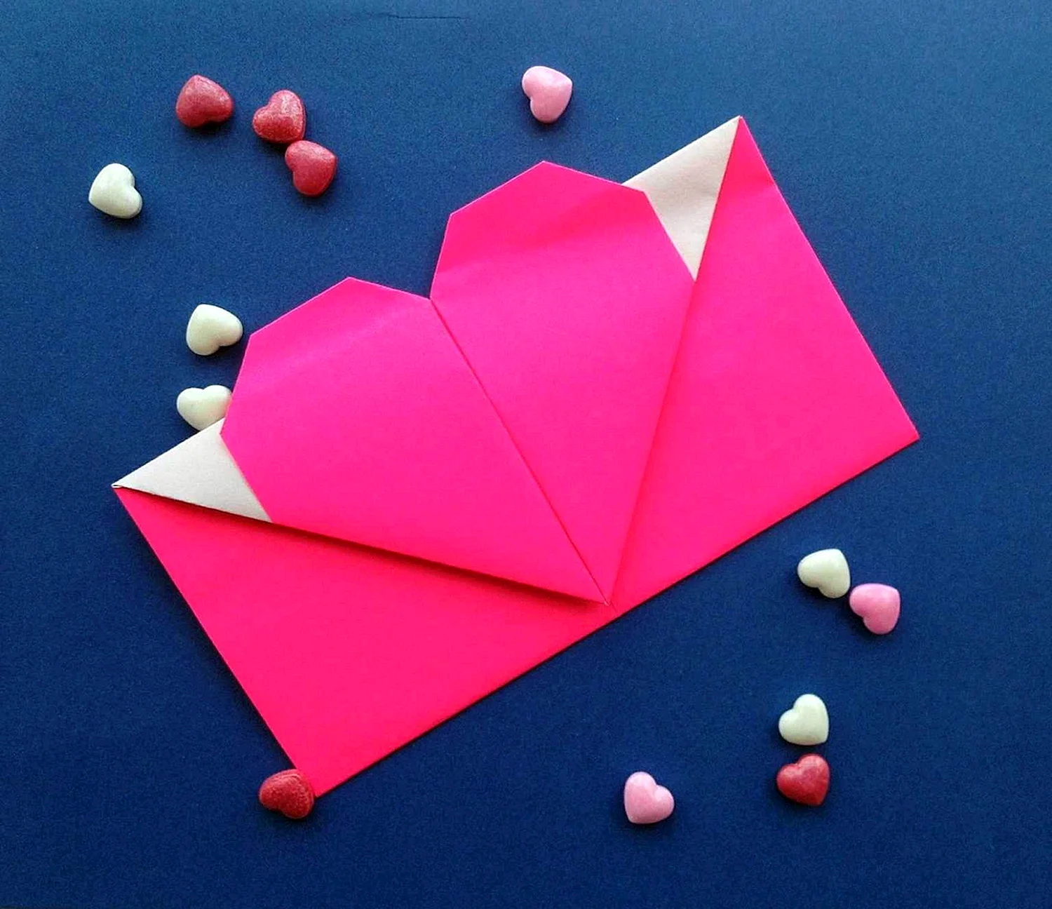 Оригами конверт на день Святого Валентина