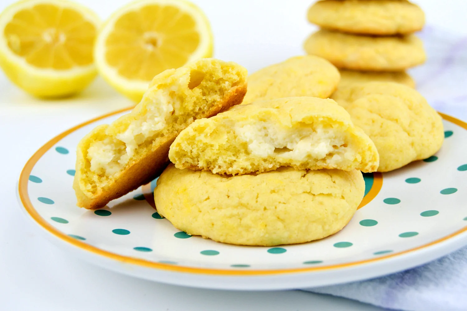 Печенье лимонное песочное