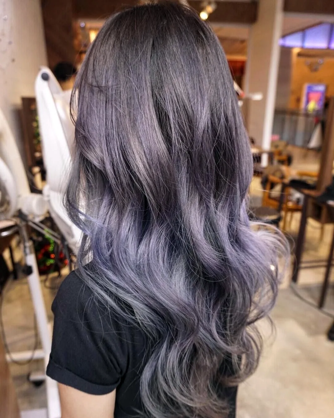 Пепельно фиолетовый цвет волос