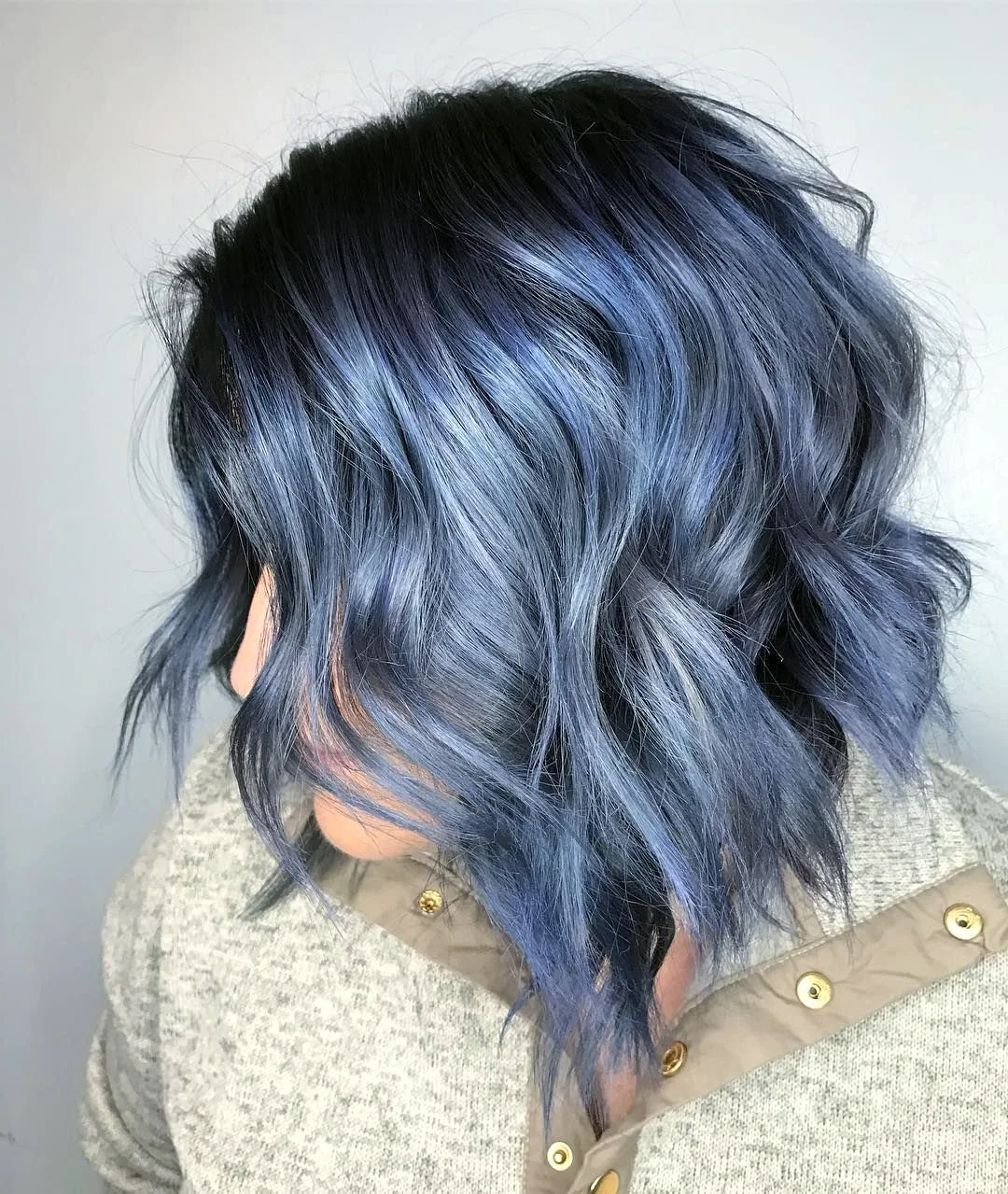 Пепельно синий цвет волос на короткие