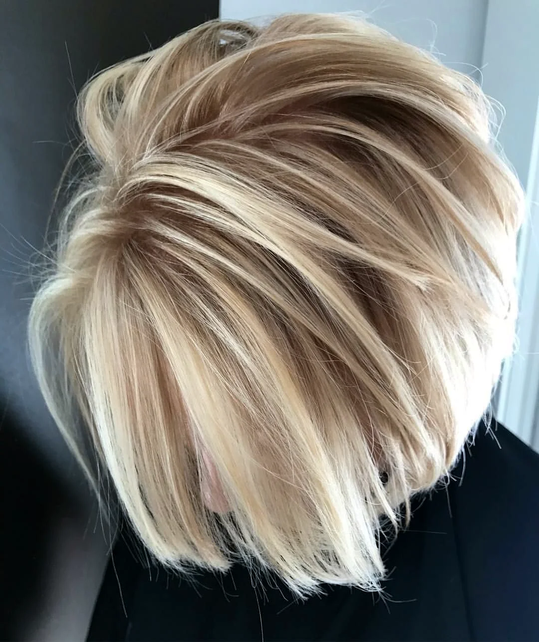 Блонд на коротких волосах (30 фото)