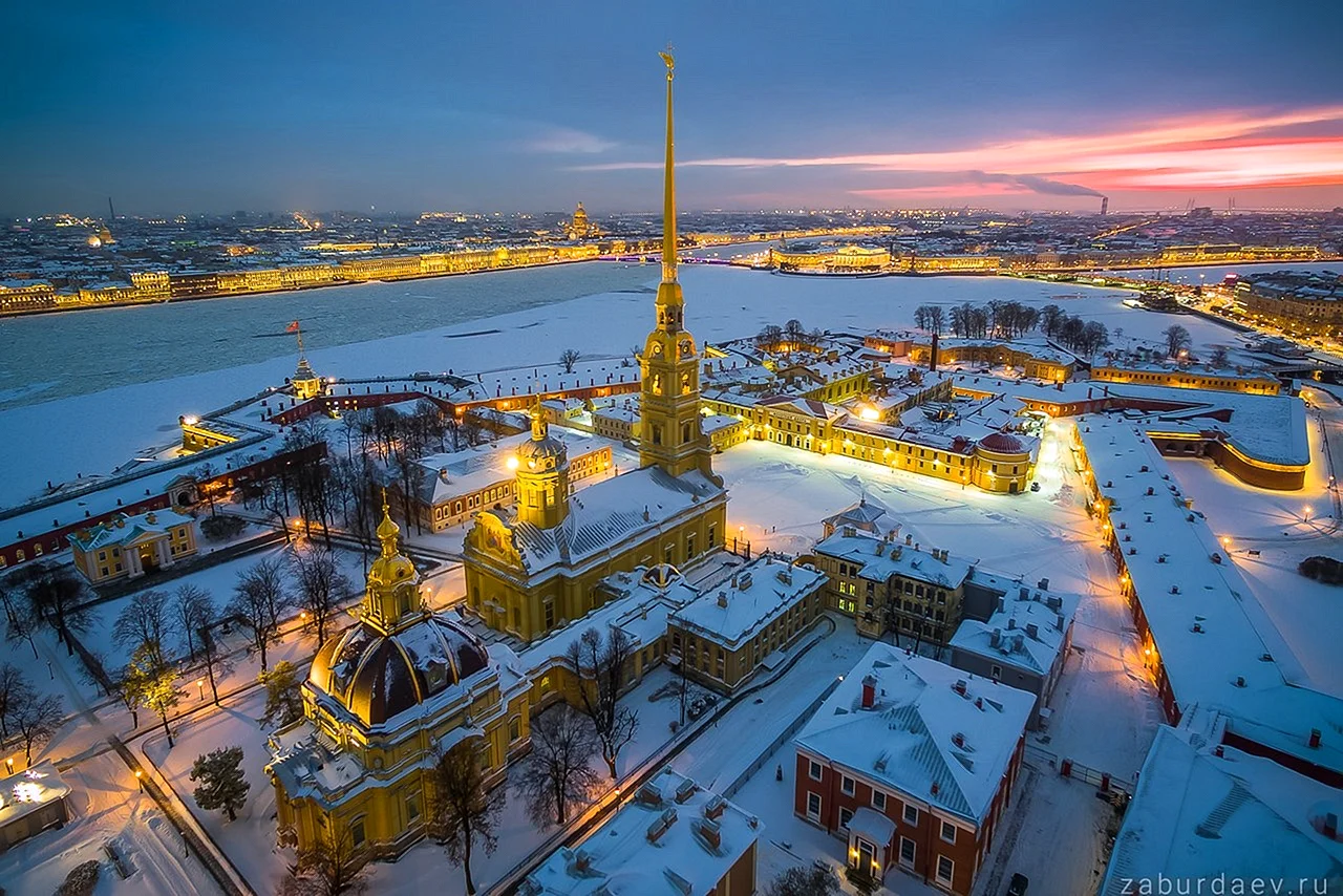 Петропавловский собор зима Питер