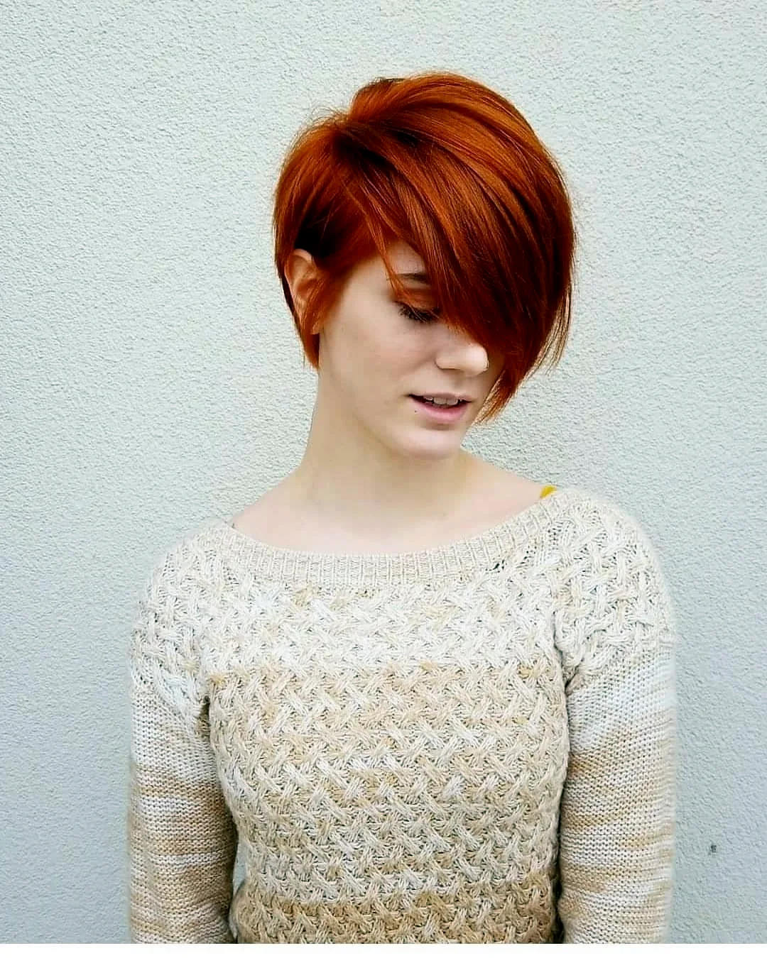 Коричневый рыжий цвет волос на стрижку асимметрия (62 фото)