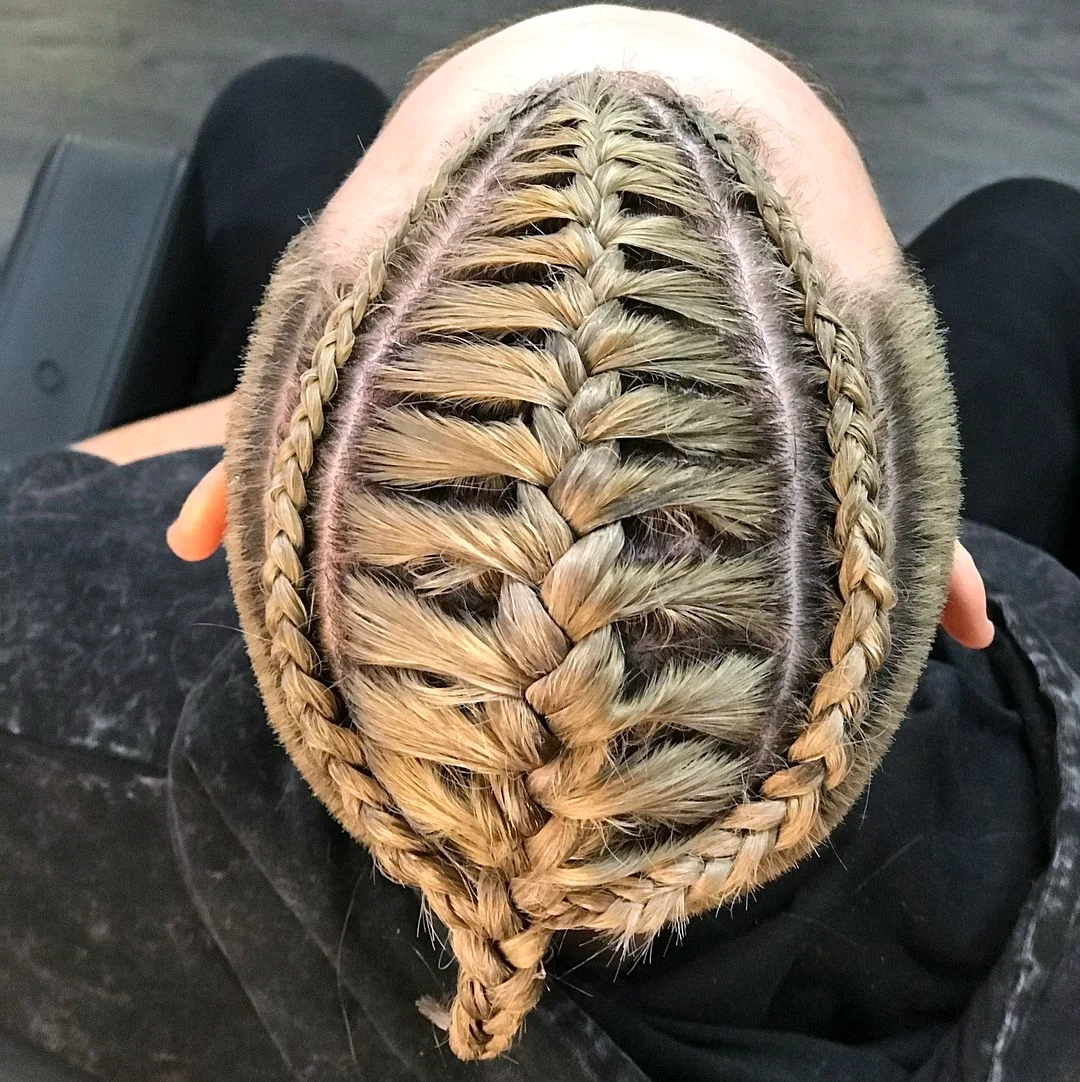 Плетение мужских кос