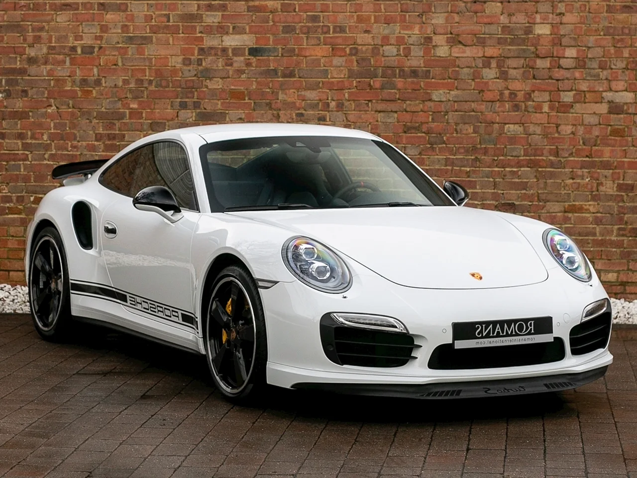 Porsche 911 Turbo s белый