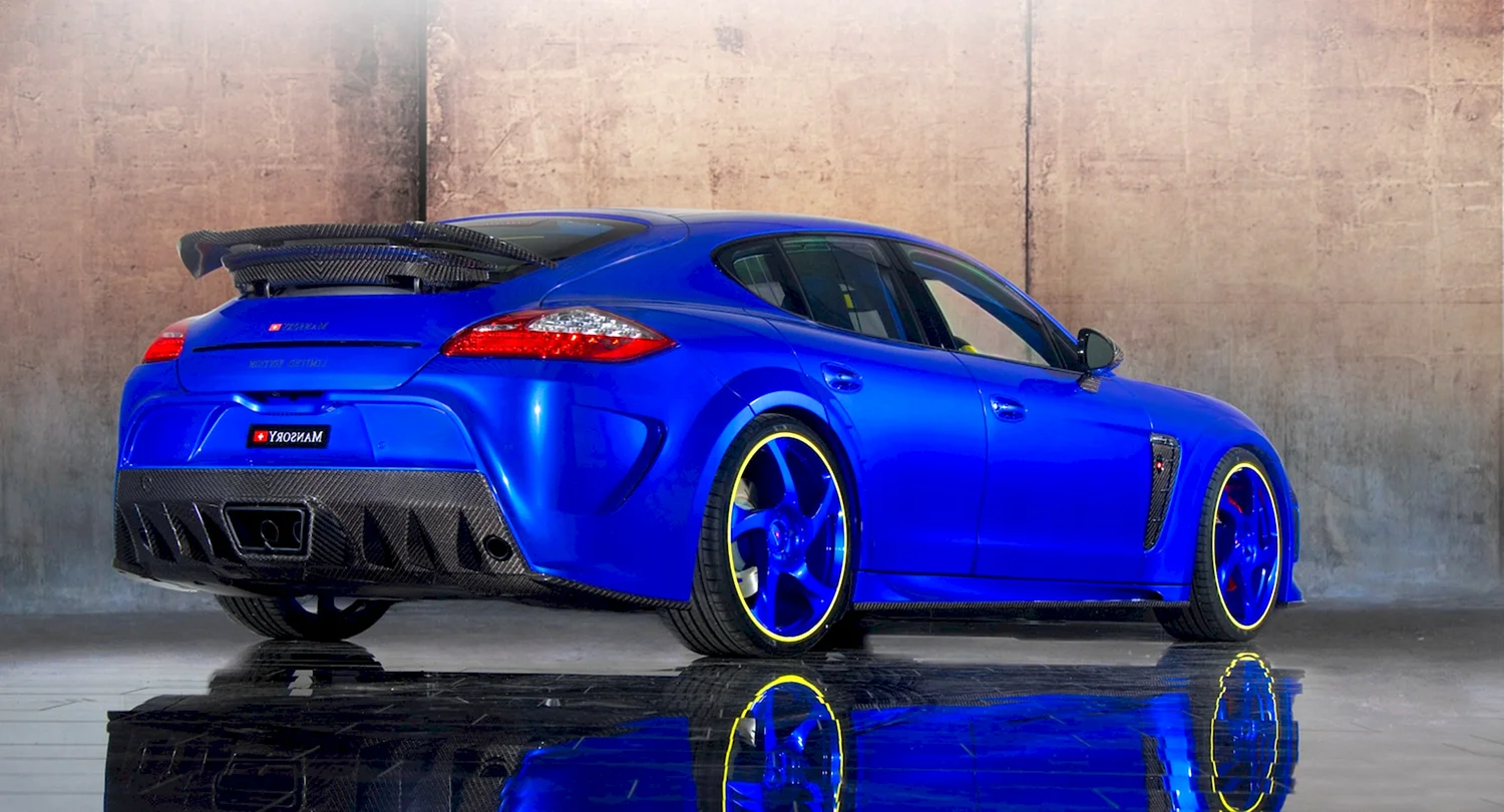 Porsche Panamera Tuning Blue
