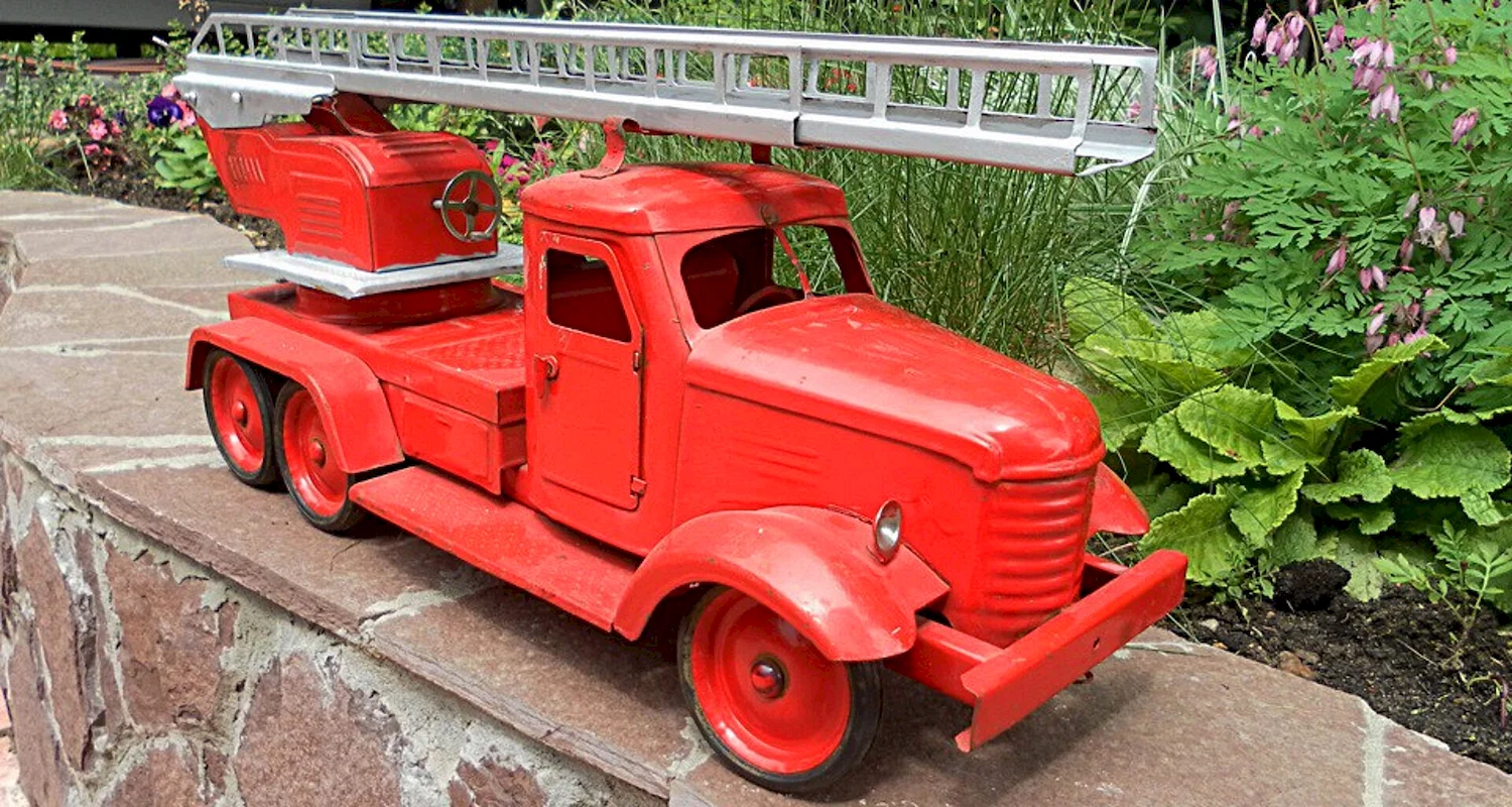 Пожарная машина игрушка ЗИС СССР