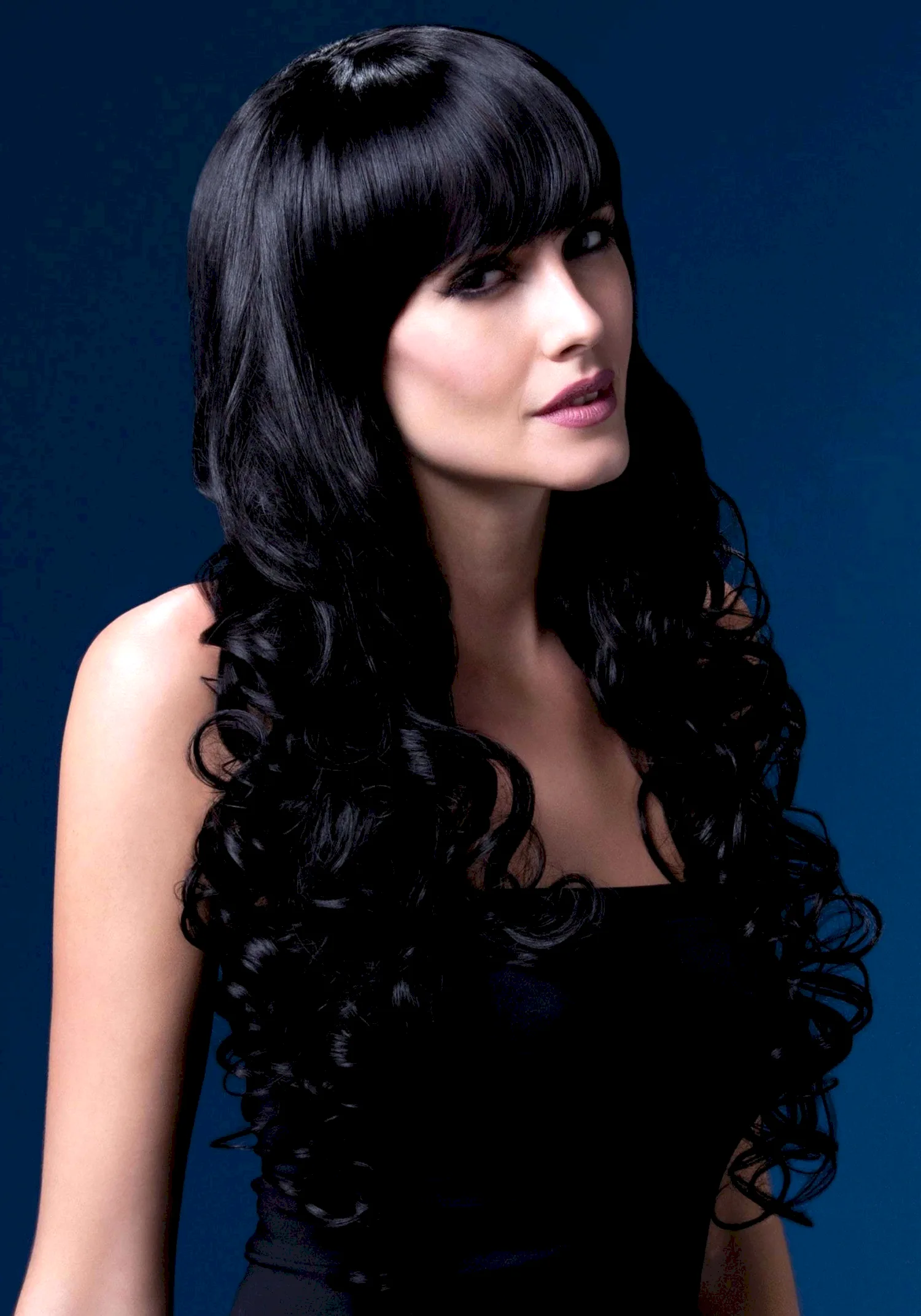 Прическа Локоны на длинные волосы с челкой