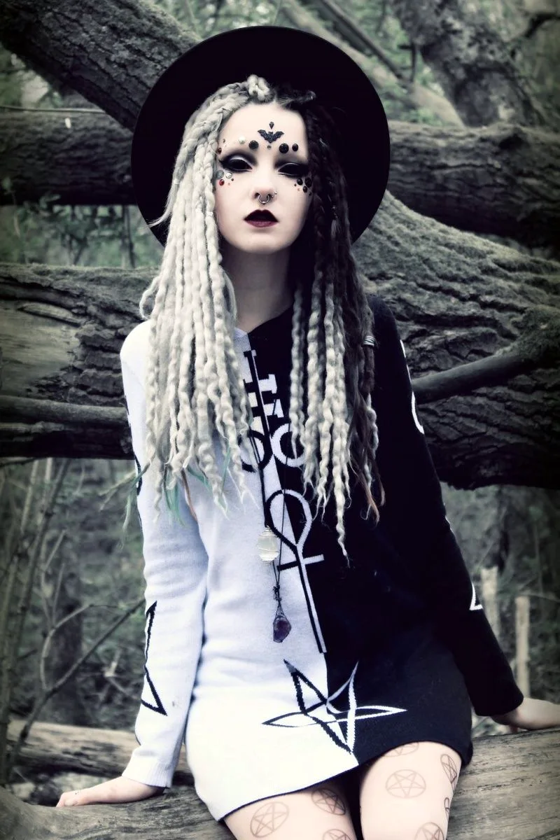 Psychara Gothic outfits, Gothic Fashion, Dark Fashion