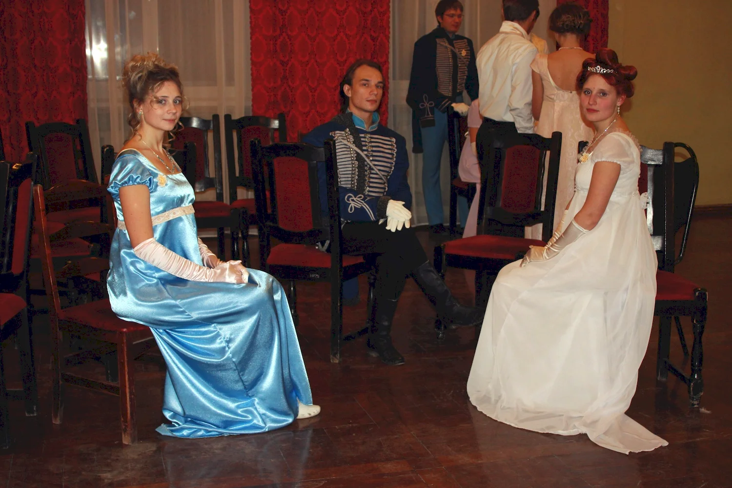 Пушкинский бал платья