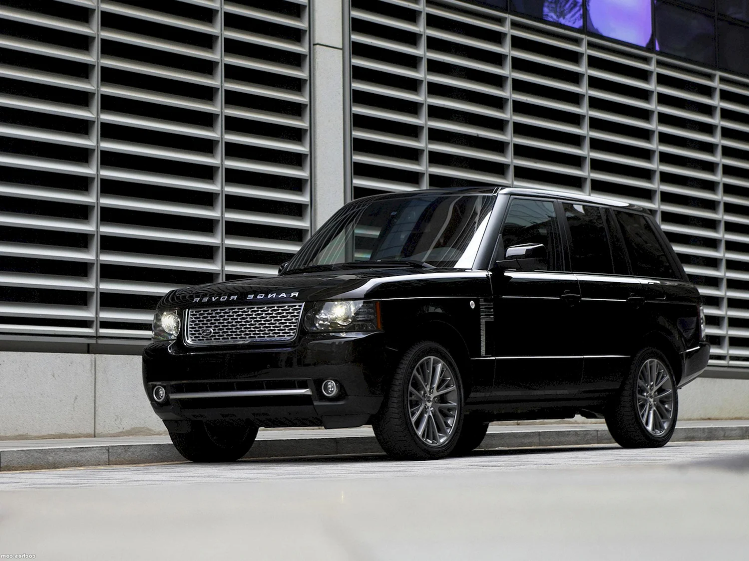 Range Rover 2011 черный