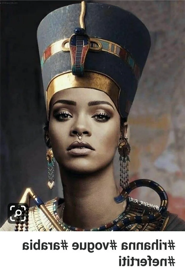Рианна Vogue Нефертити