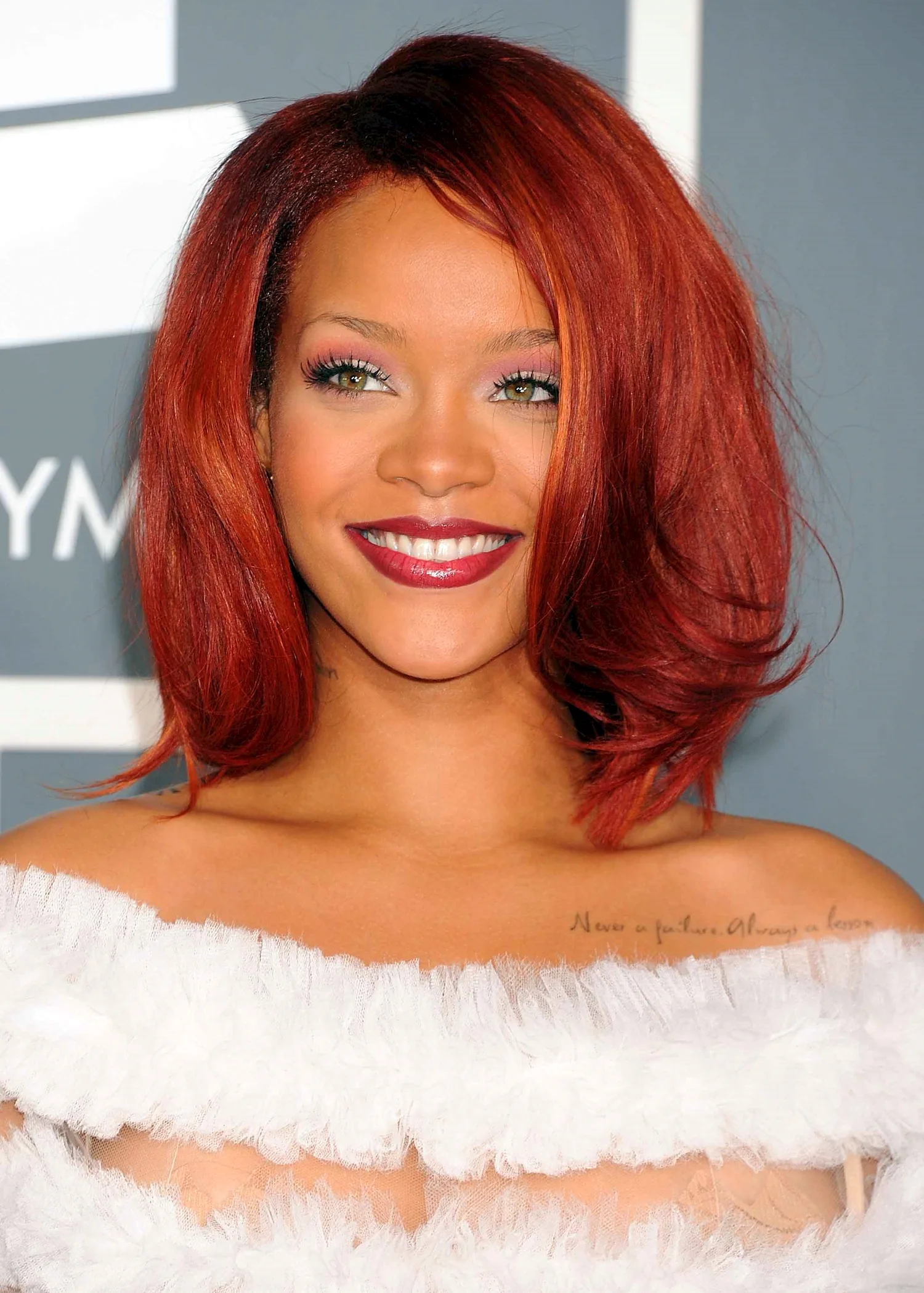 Rihanna Grammy 2011
