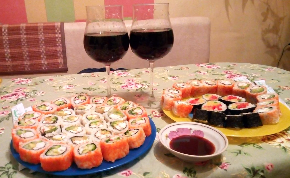 Романтический ужин суши