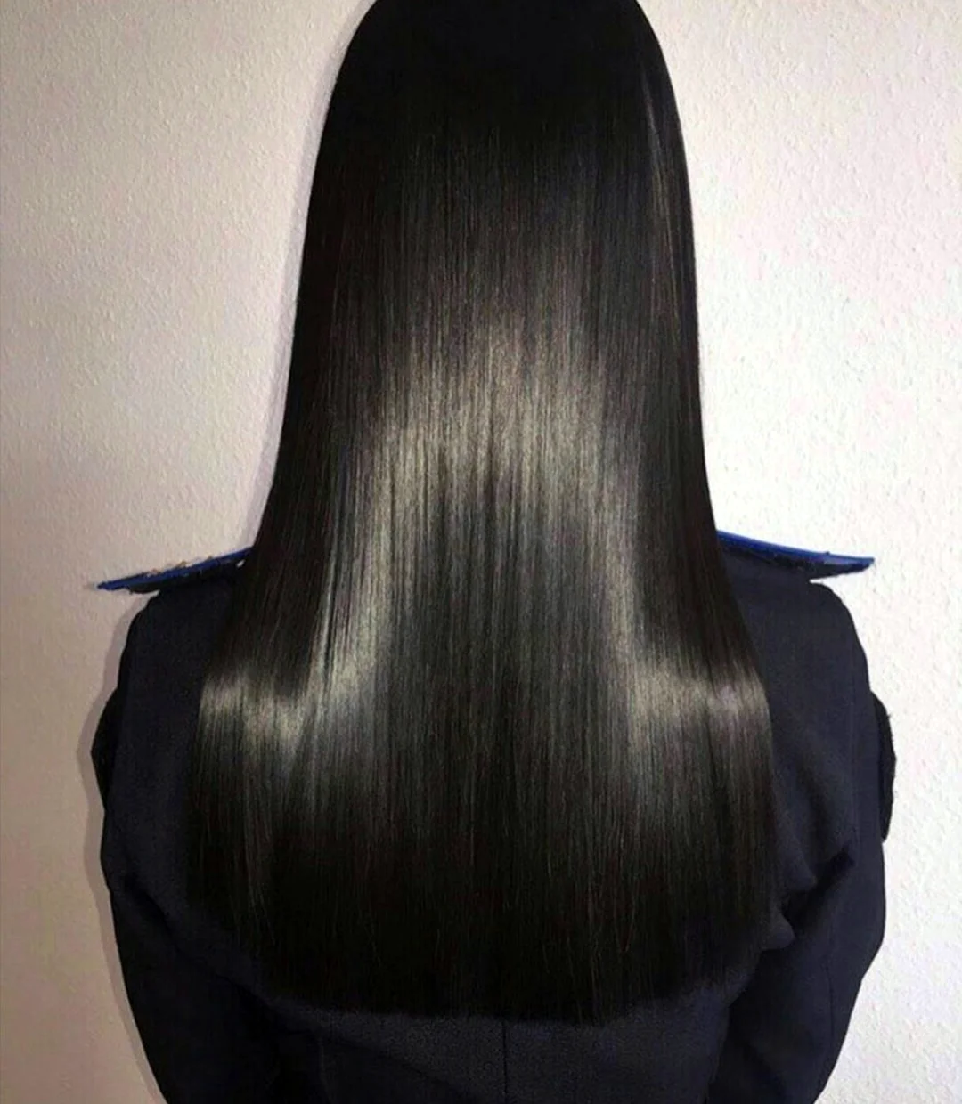 Ровная стрижка на длинные волосы