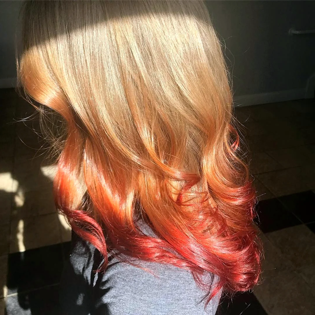 Рыжее омбре на светлые волосы