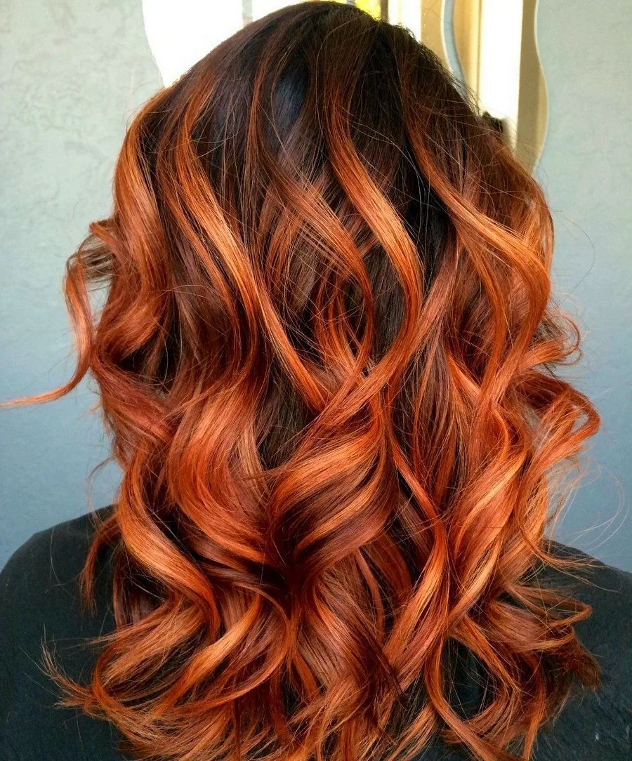 Окрашивание темных волос с рыжими локонами на средние волосы