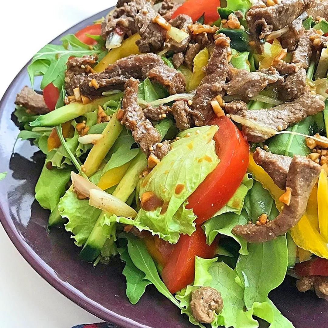 Салат мясной