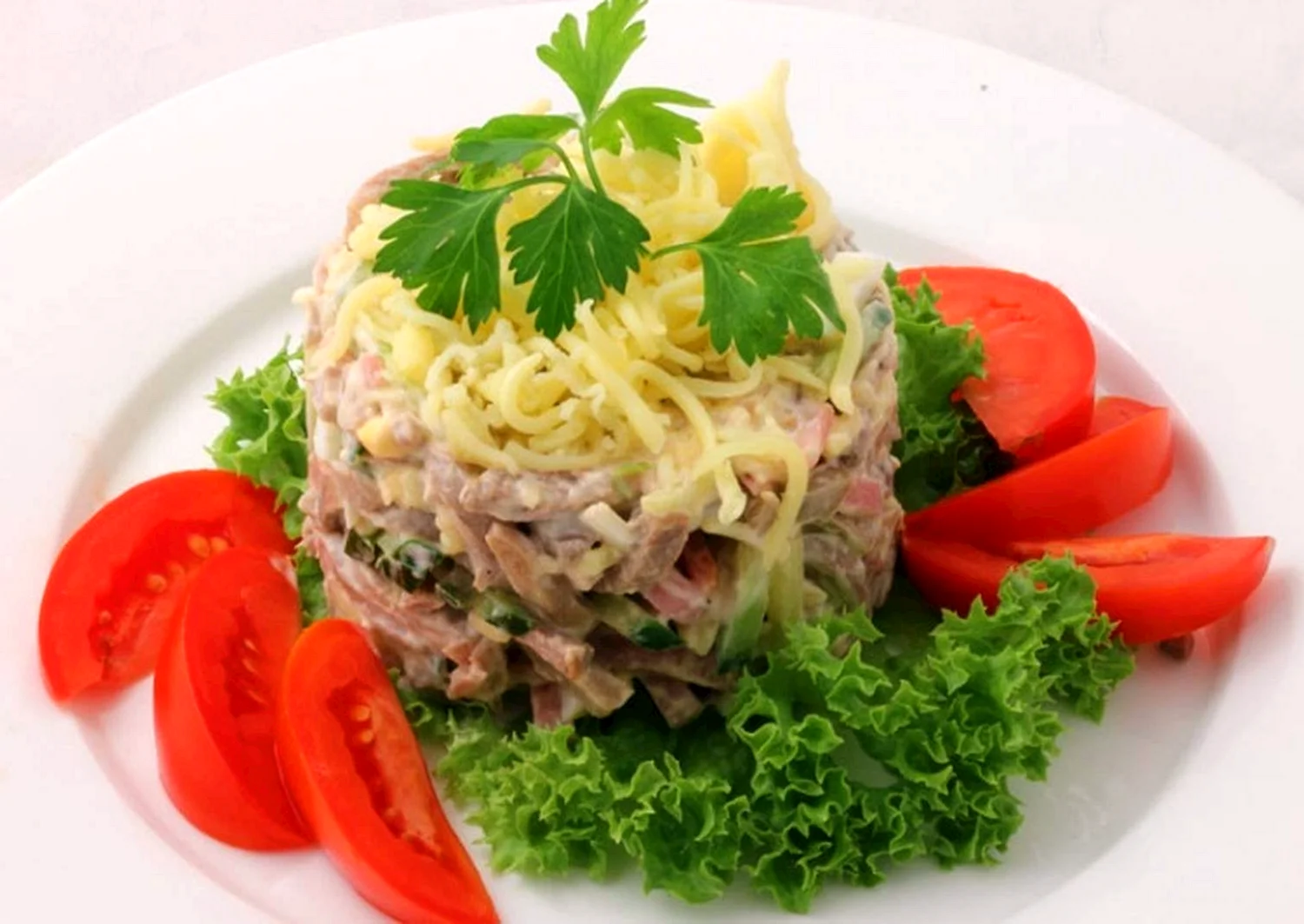 Салат с языком
