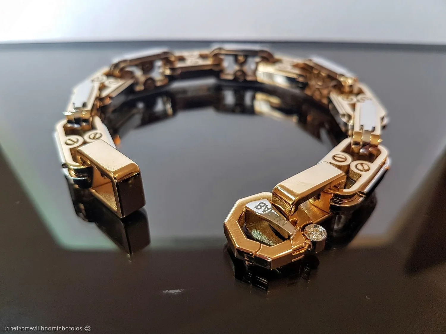 Самые необычные золотые браслеты