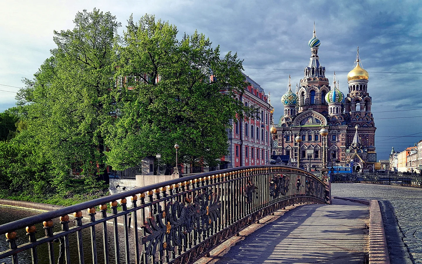 Санкт-Петербург