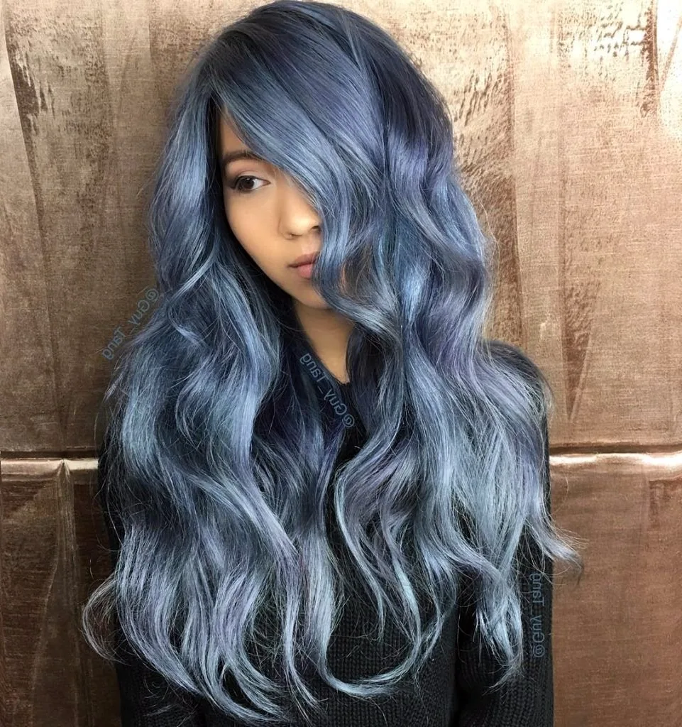 Серо синие волосы