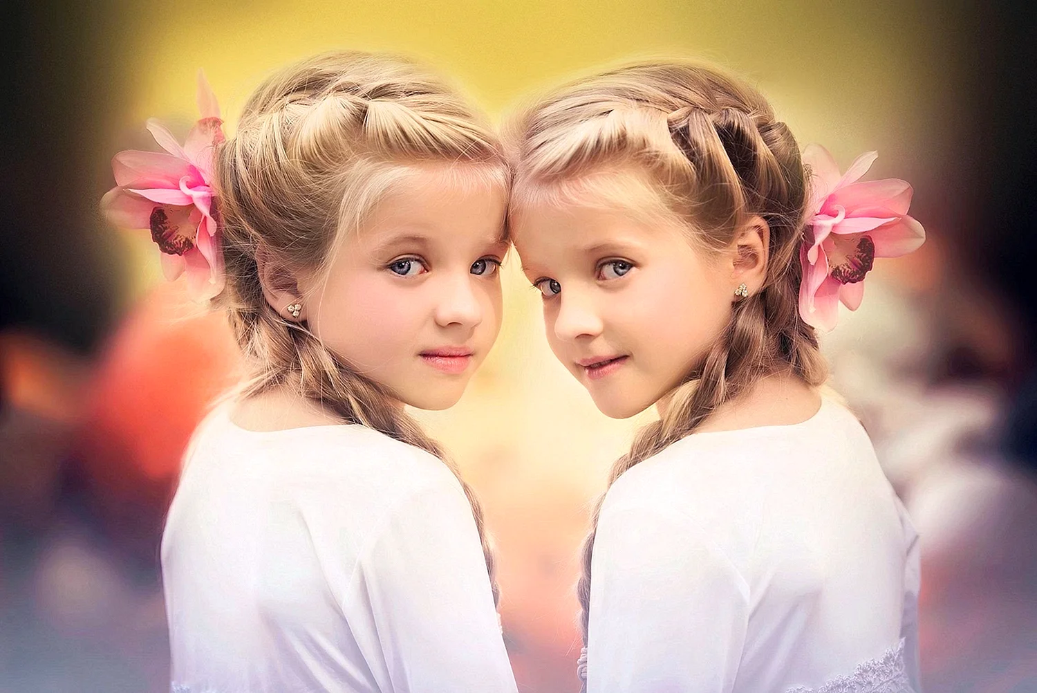 Сестренки близняшки