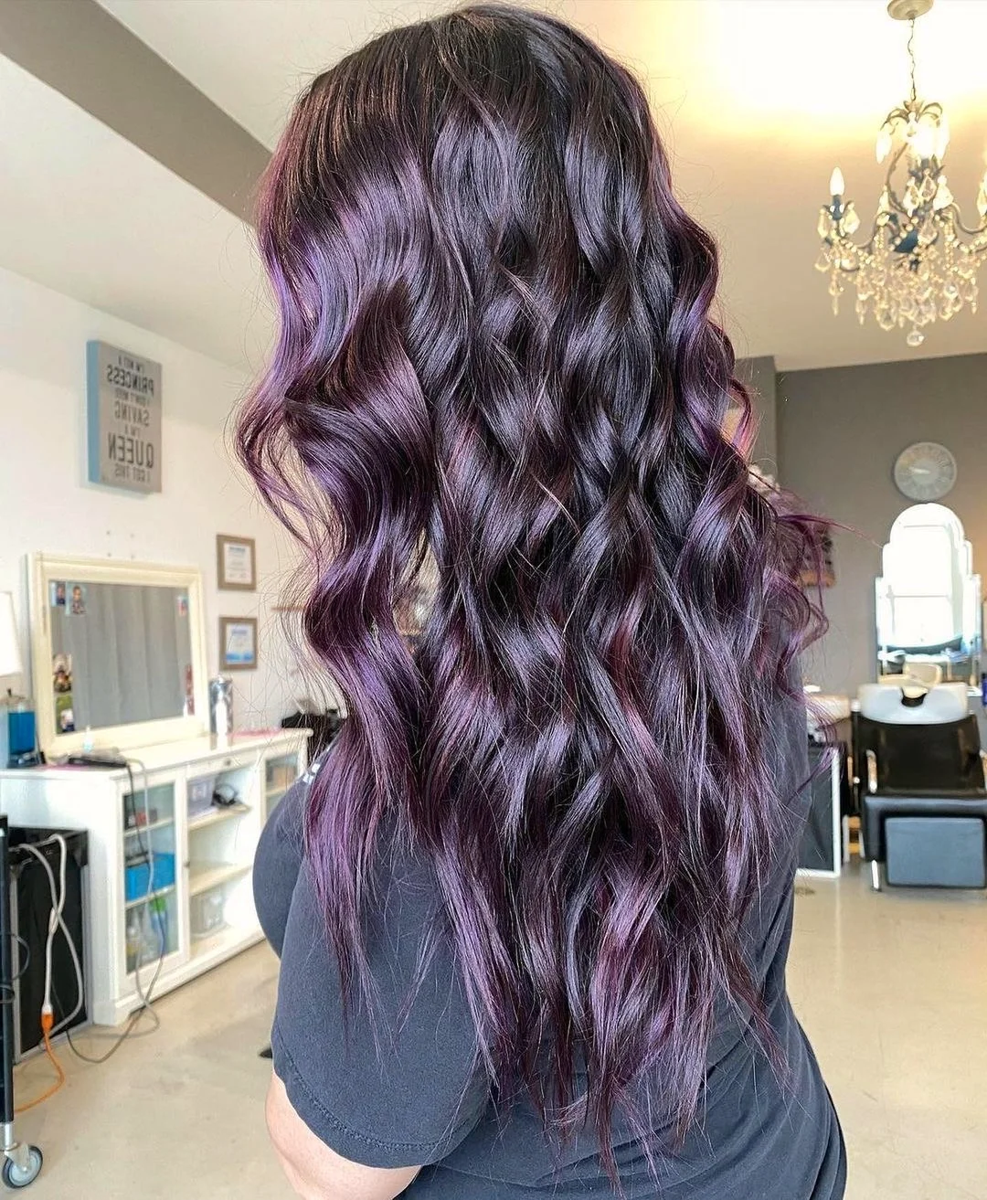 Шоколад с фиолетовым окантовка волосы