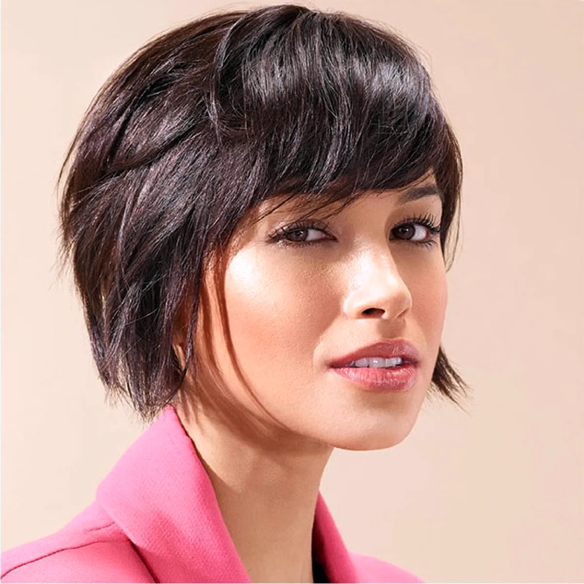 Short Bob стрижка