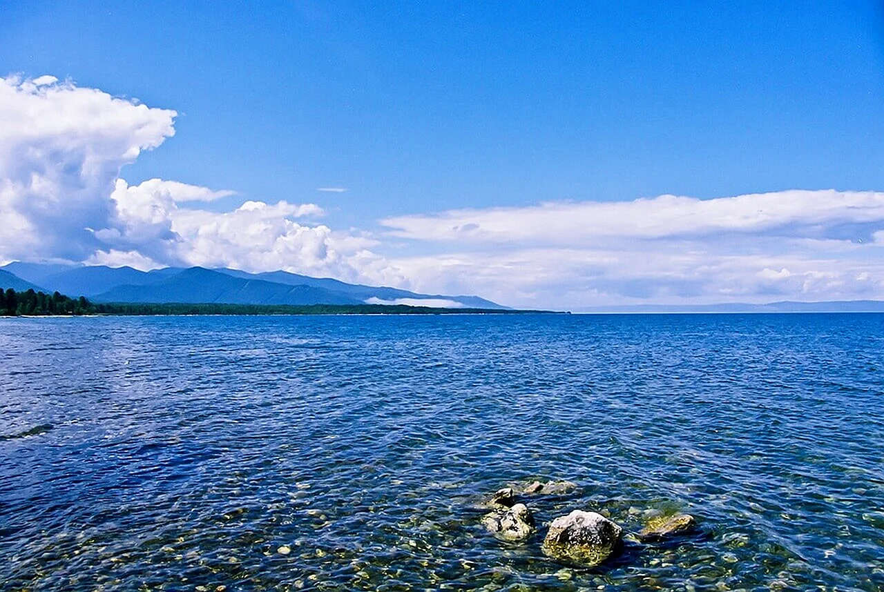 Сибирское озеро Байкал