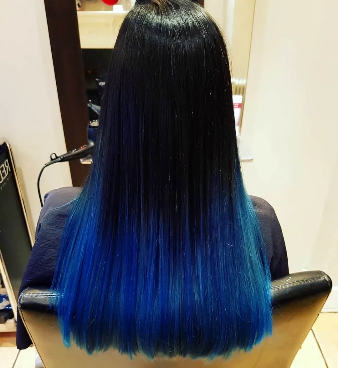 Сине черные волосы