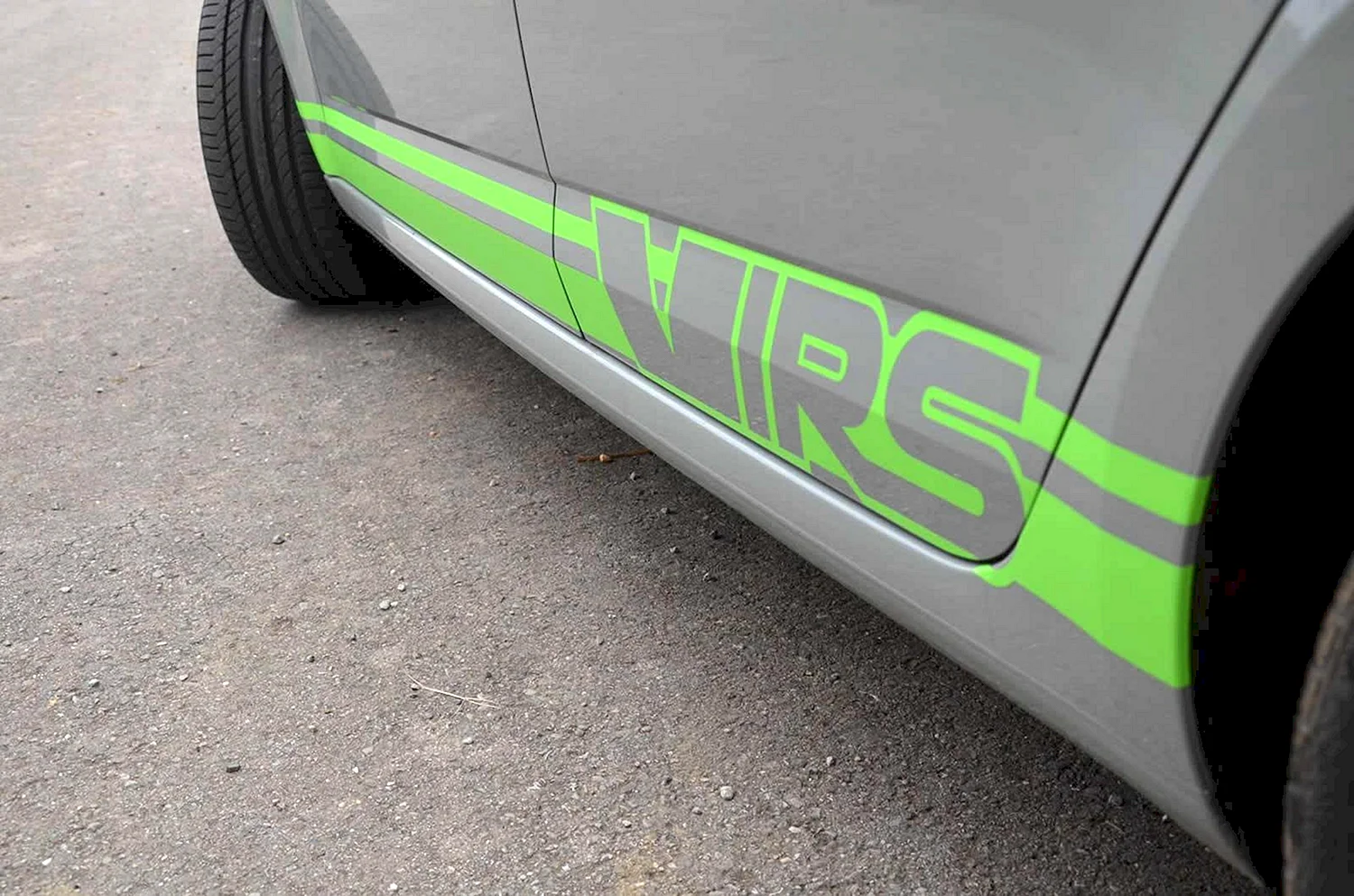Skoda VRS полоски