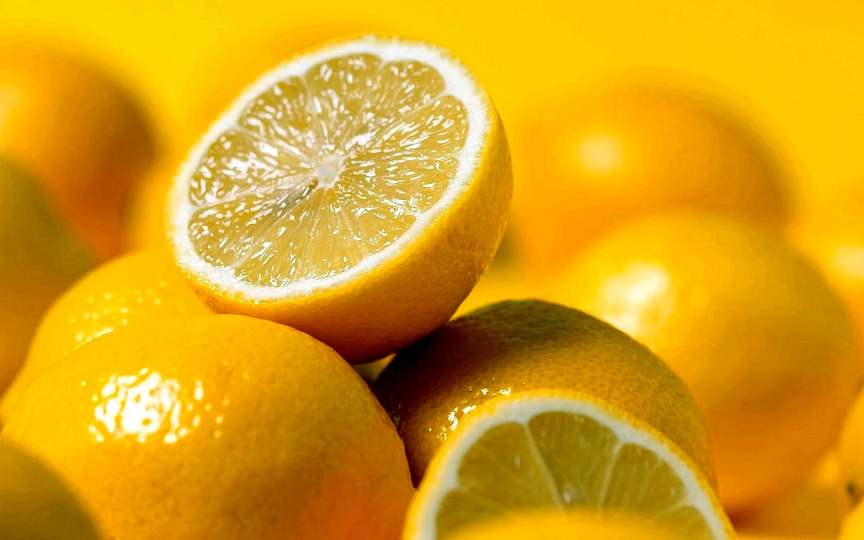 Сочный лимон