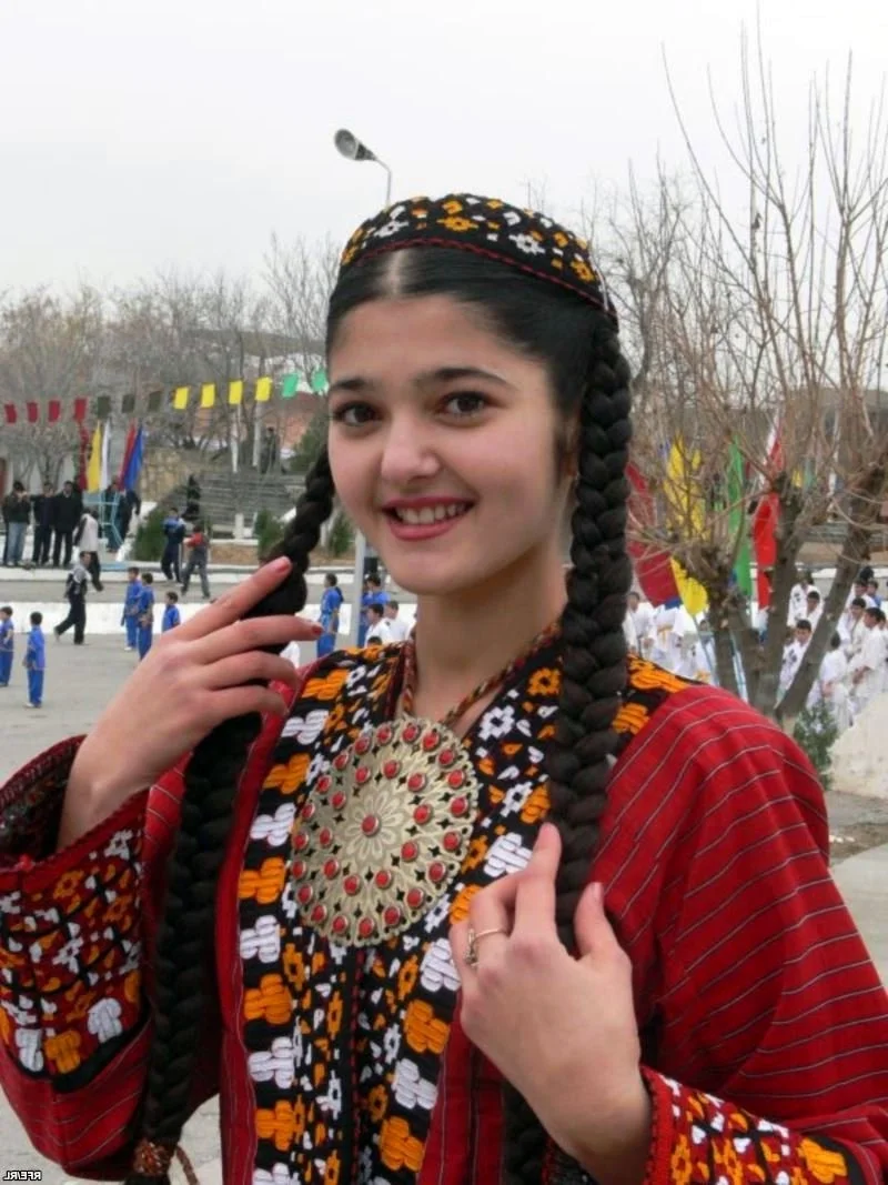 Солмаз туркменка