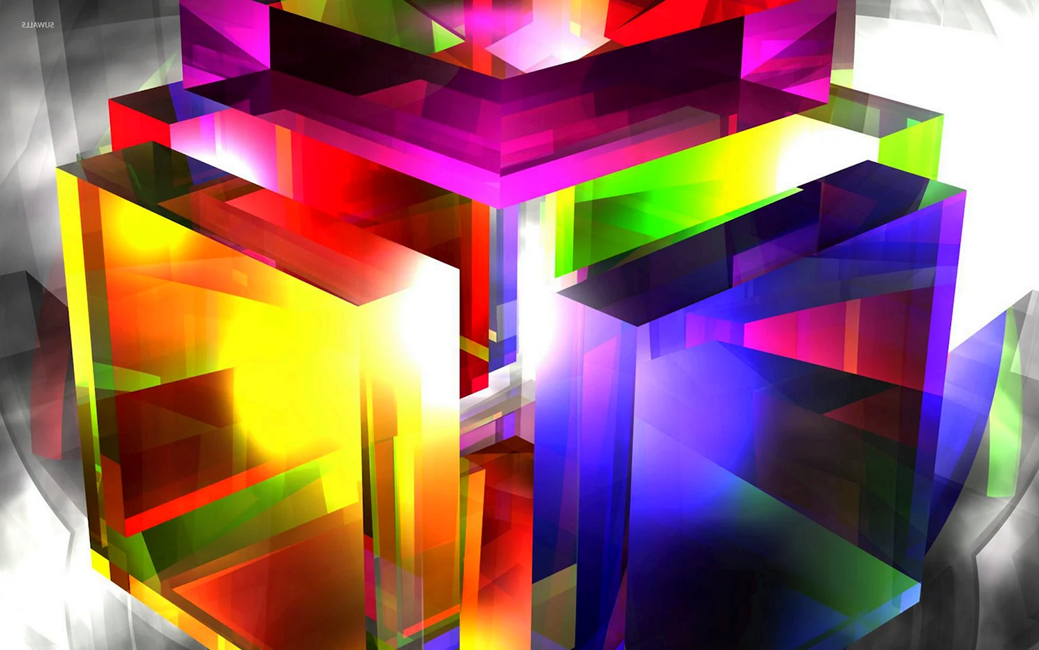 Стеклянный разноцветный кубик