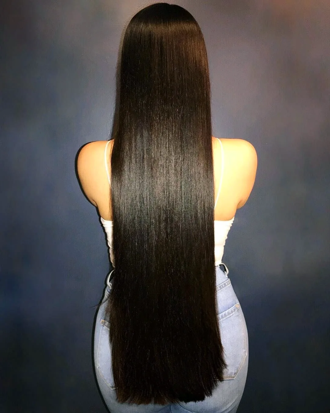 Длинные волосы полукругом. Волосы полукругом. Стрижка полукругом на длинные волосы. Стрижка кончиков на длинные волосы. Треугольная окантовка на длинные волосы.