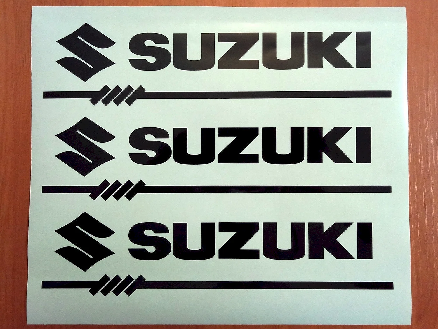 Suzuki Racing logo