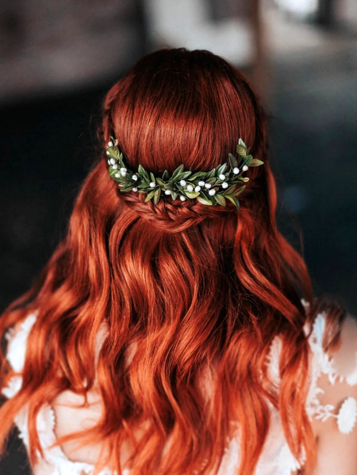 Свадебные причёски на длинные рыжие волосы