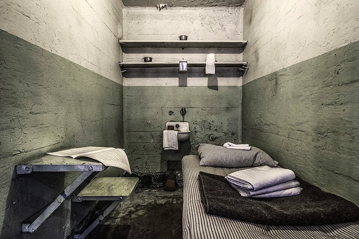 Тамбовская зона тюрьма строгого режима