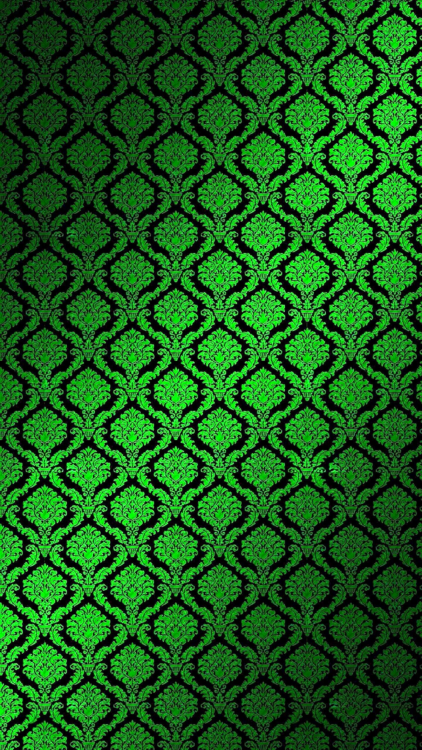 Темно зеленый фон с орнаментом