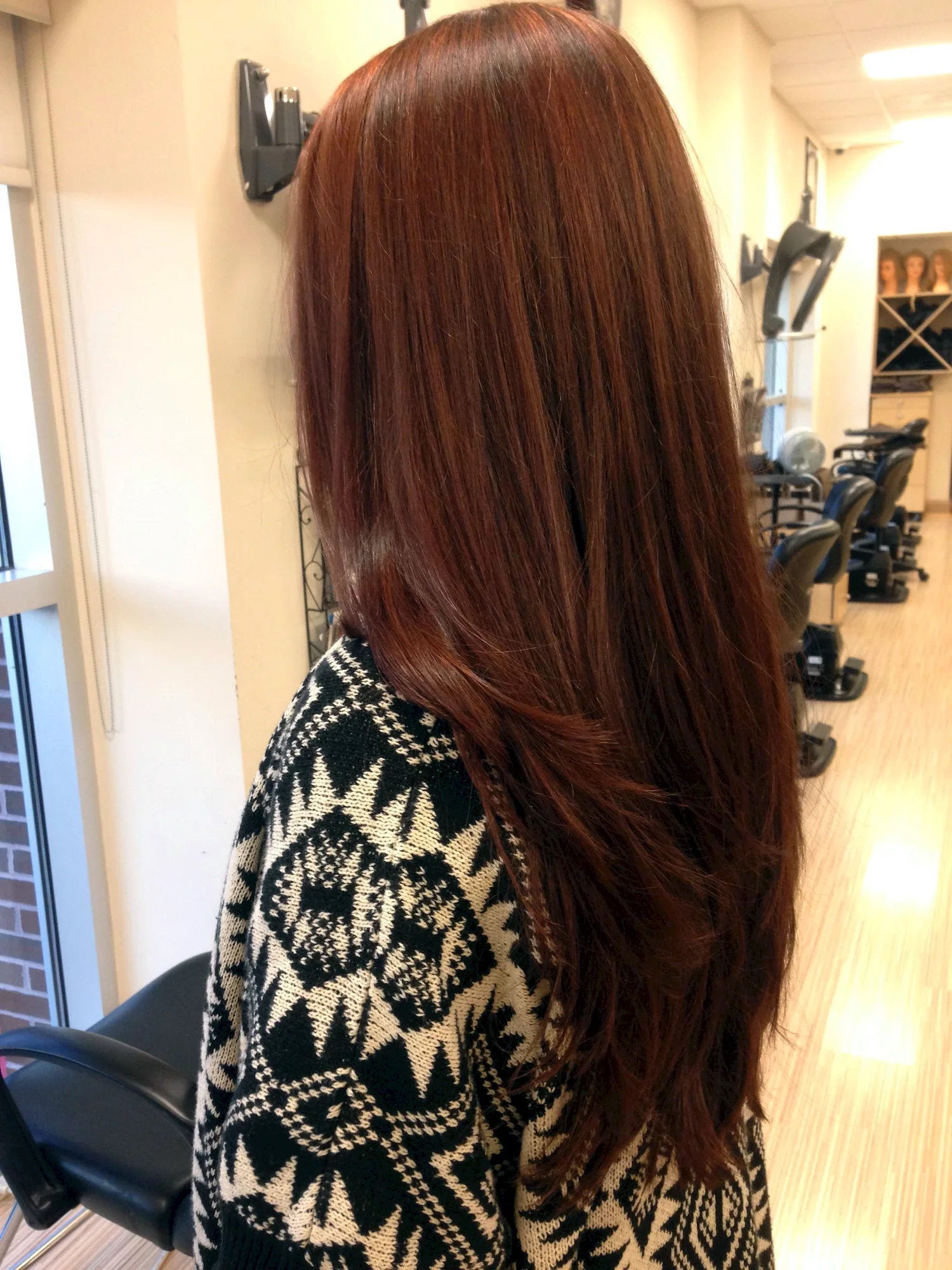 Цвет волос Dark Auburn Brown