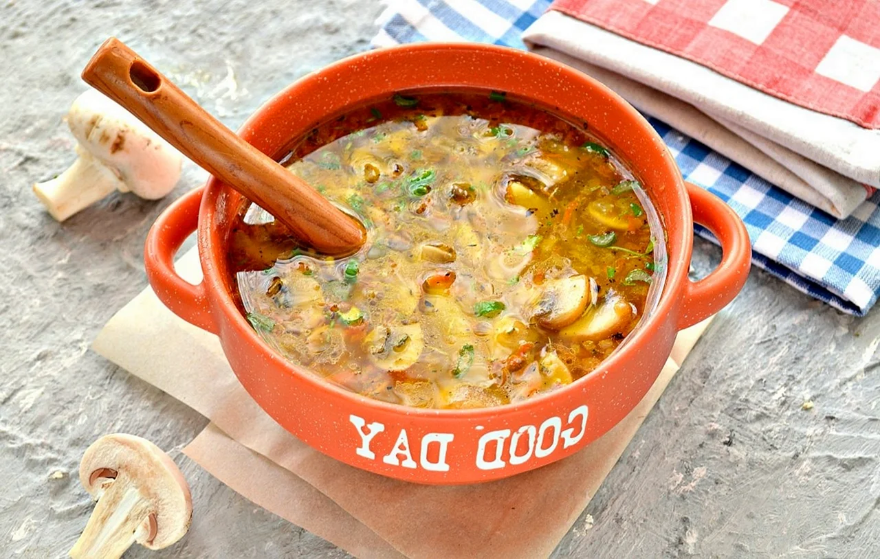 УГРО ( суп с лапшой и фрикадельками)