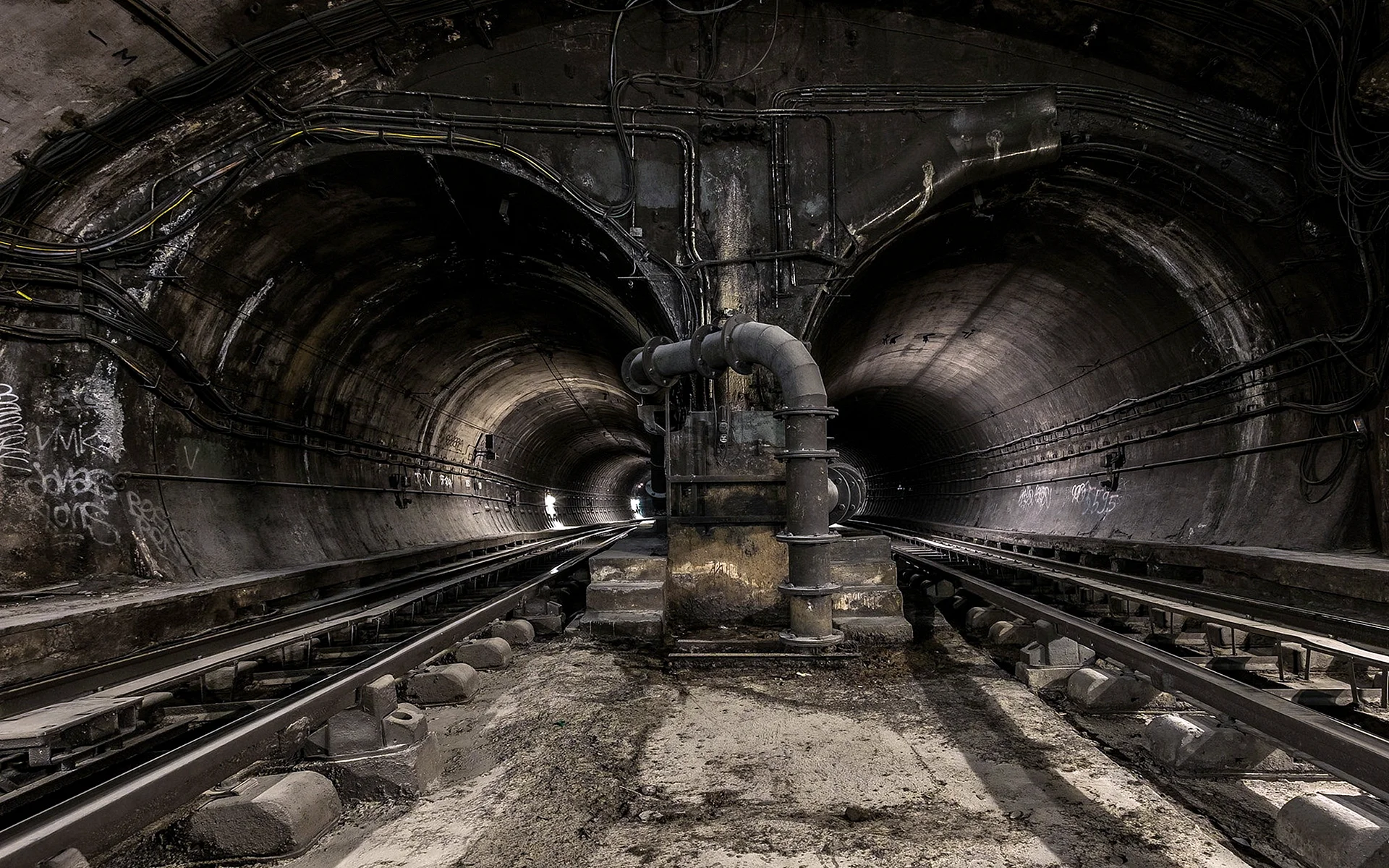 Underground Metro 2033