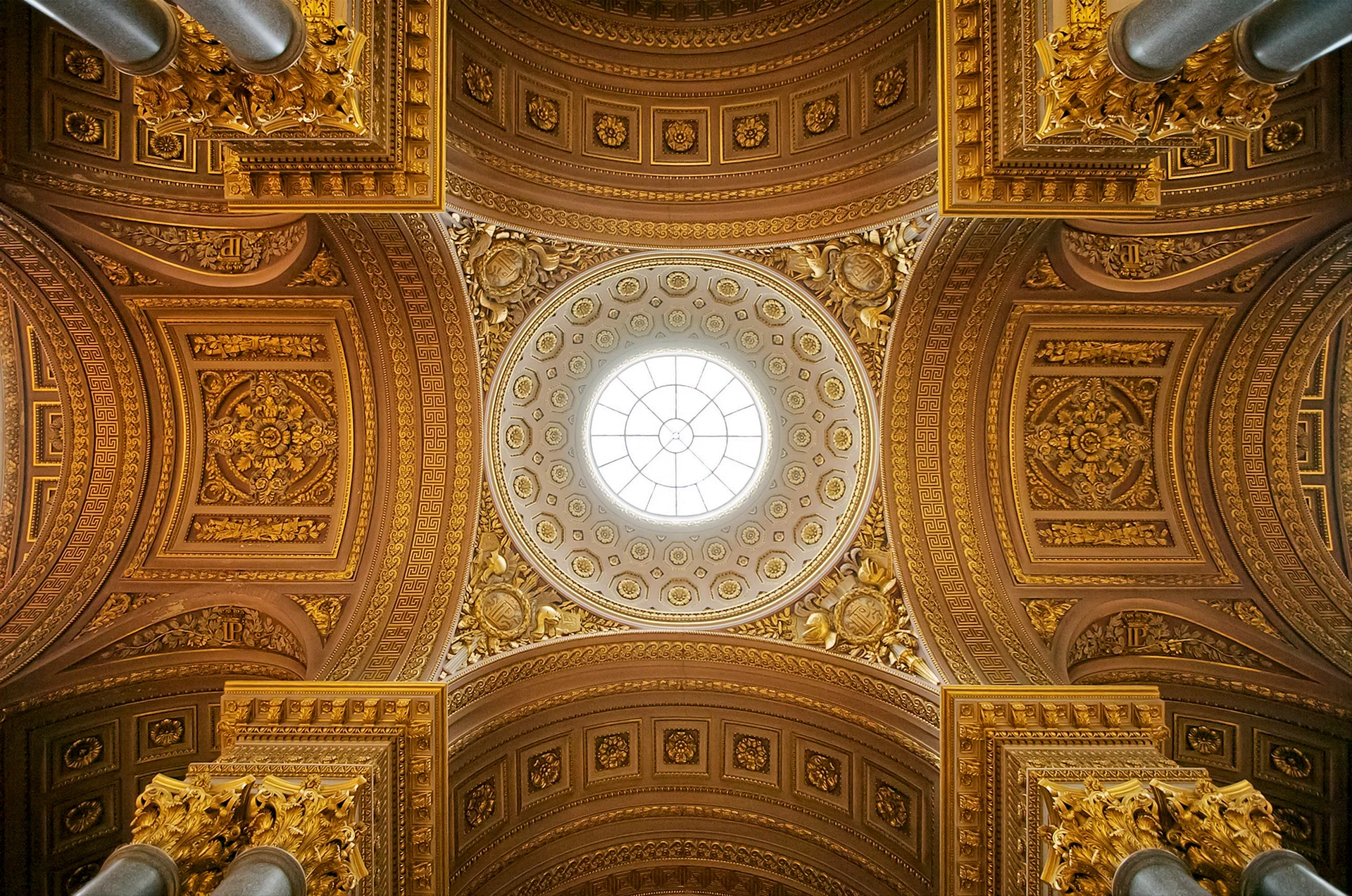 Версальский дворец потолки