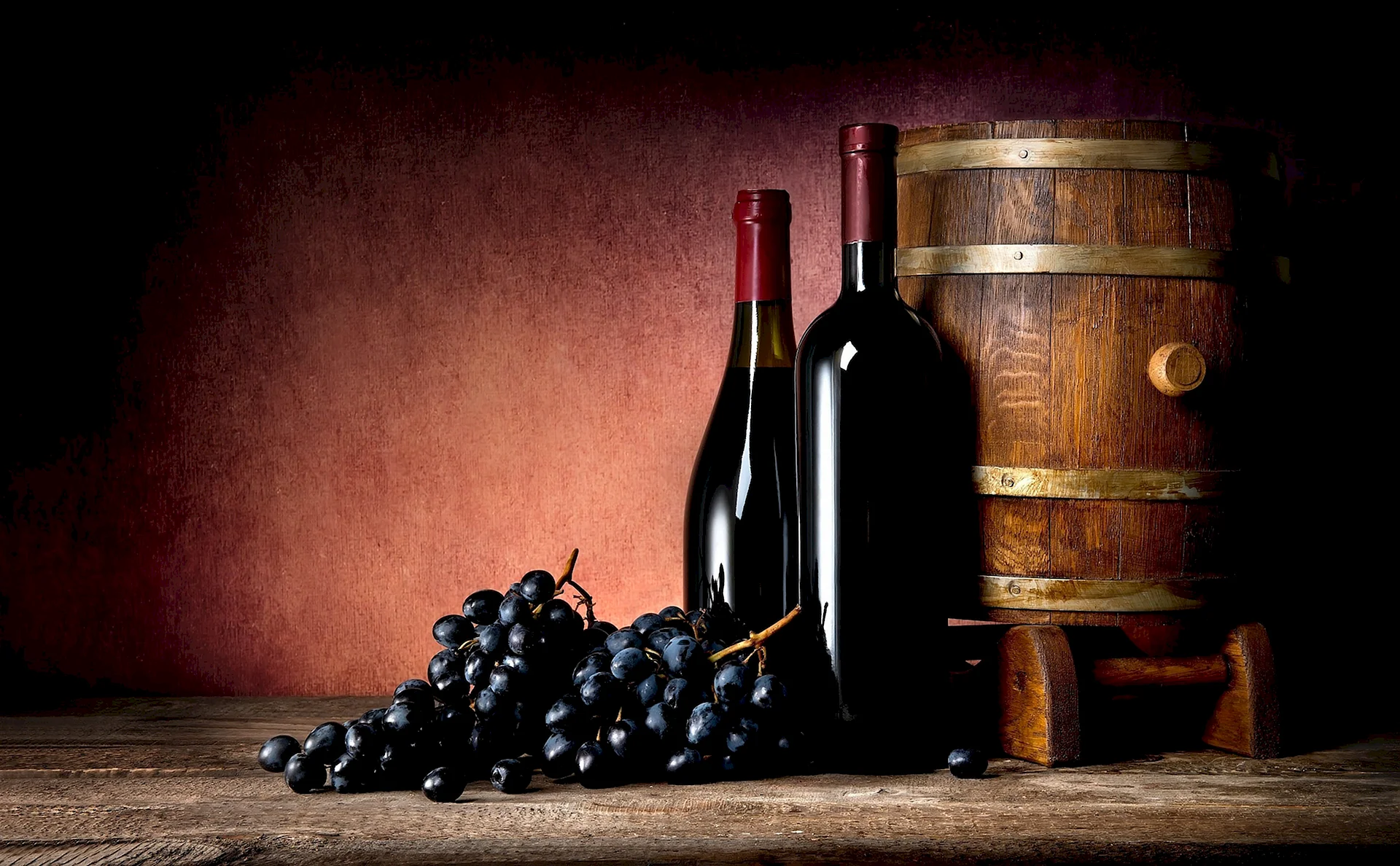 Вино красное бутылка бочка виноград