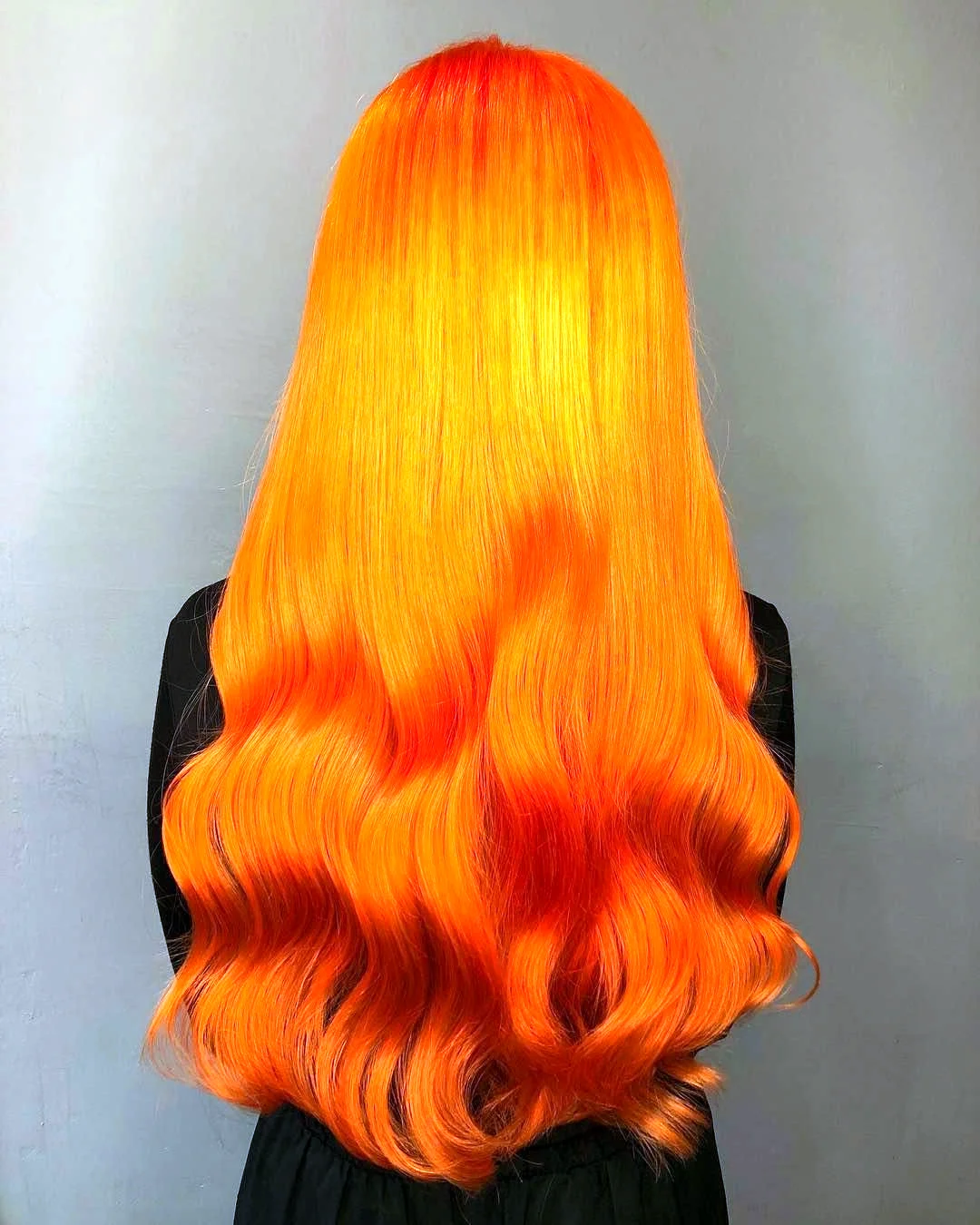 Волосы неон оранж