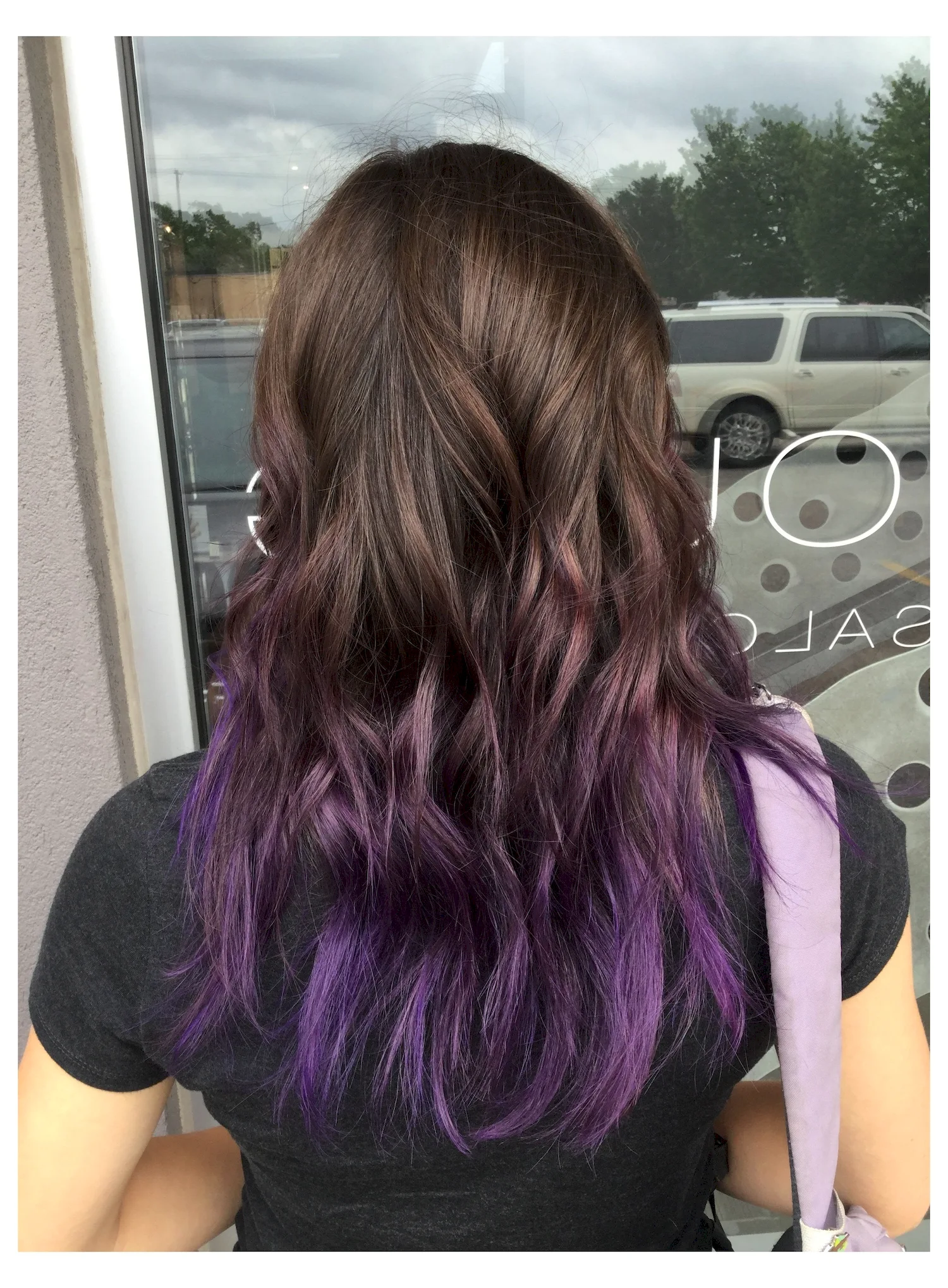 Волосы с фиолетывамикончиками